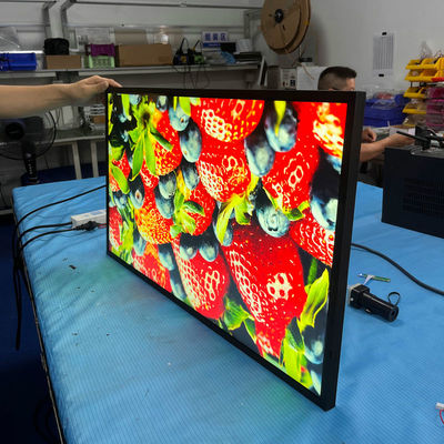 acheter 32' 4K écran LCD en surbrillance écran LCD extérieur vitrine de magasin lumineux affichage de signalisation online manufacture